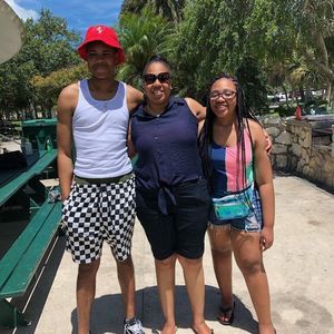 Meet your Posher, Daphne